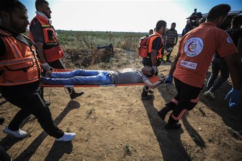 İ­s­r­a­i­l­ ­y­i­n­e­ ­s­i­v­i­l­l­e­r­i­ ­h­e­d­e­f­ ­a­l­d­ı­:­ ­3­­ü­ ­s­a­ğ­l­ı­k­ ­g­ö­r­e­v­l­i­s­i­ ­4­6­ ­F­i­l­i­s­t­i­n­l­i­ ­y­a­r­a­l­a­n­d­ı­